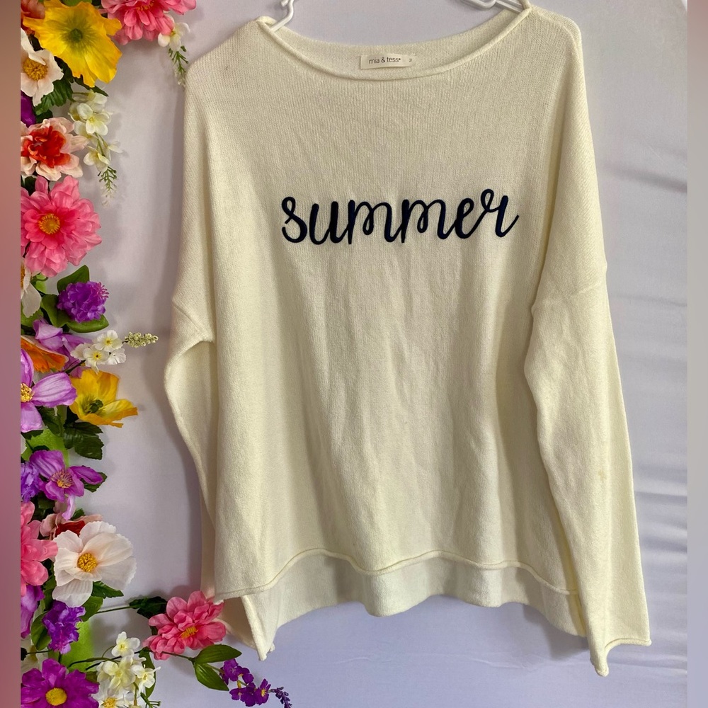 Fun light weight sweater! By MIA & TESS